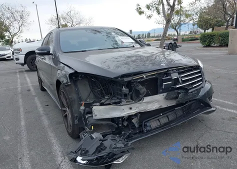 2015 Mercedes-Benz S 550 4Matic из США, поврежденный, VIN WDDUG8FB3FA105239